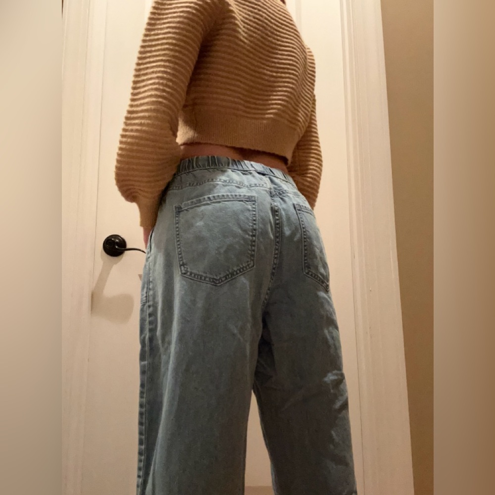 Wide leg jeans